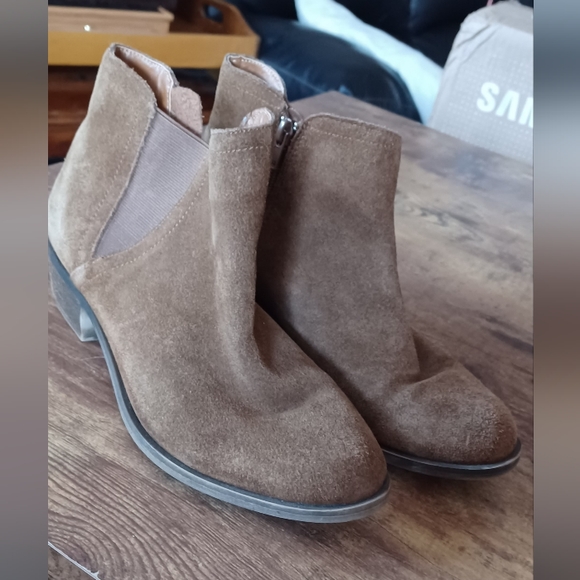 Kensie Ladies' Gazelle Ankle Boot in Brown, 9 - Picture 5 of 9